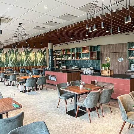 Hotel Victor Desilva Pruszków
