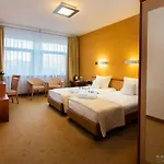 Hotel Victor Desilva Pruszków