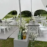 Hotel Victor Desilva 3*