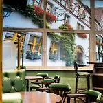 Victor Desilva Hotel Pruszków