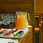 Hotel Victor Desilva 3*