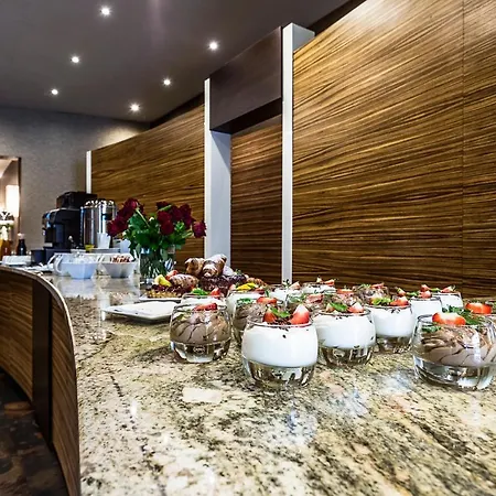 Hotel Victor Desilva 3*