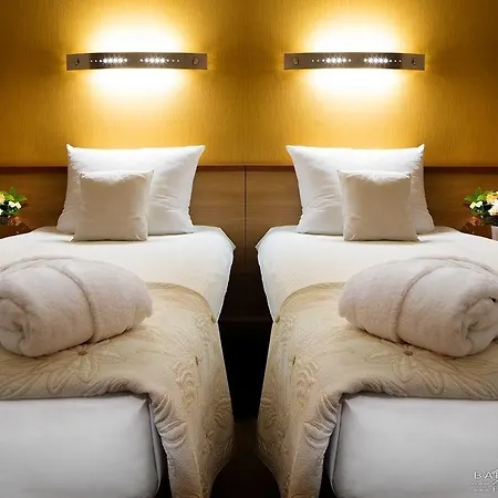 Victor Desilva 3* Pruszków