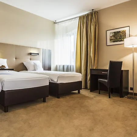 Victor Desilva 3* Pruszków