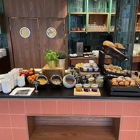 Victor Desilva פרוז'קוב