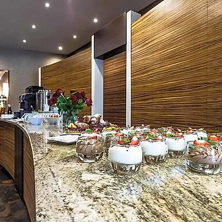 Hotel Victor Desilva