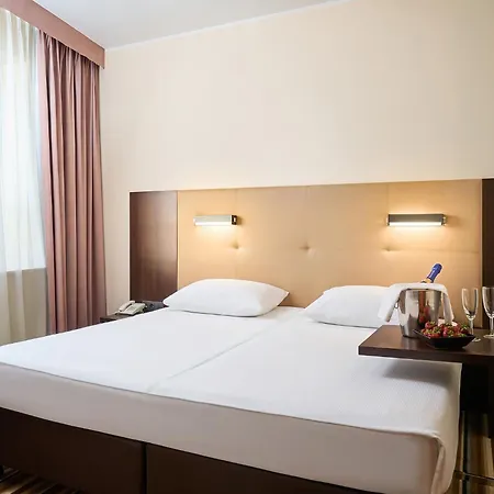 Hotel Victor Desilva