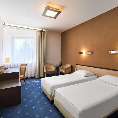 Hotel Victor Desilva Pruszków