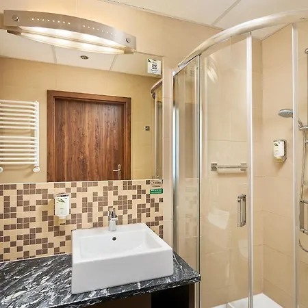 Hotel Victor Desilva 3*