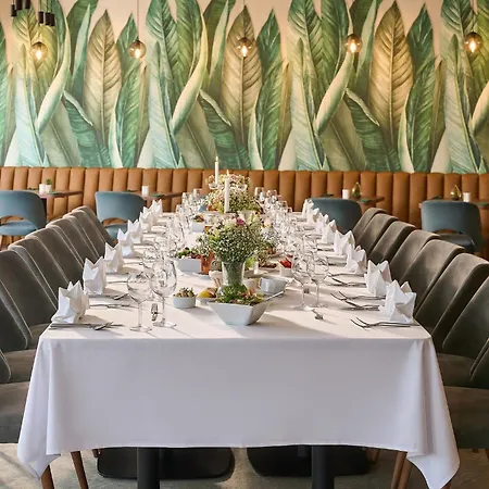 Victor Desilva Hotel 3*