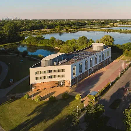Hotel Desilva Pruszkow 3*