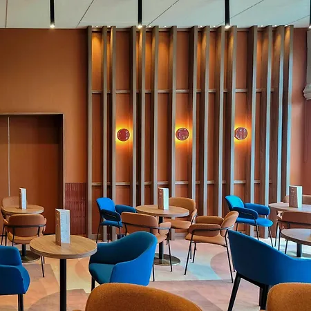 Hotel Desilva Pruszkow Hotel 3*