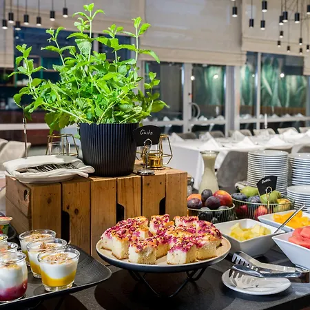Hotel Victor Pruszków DeSilva 3*