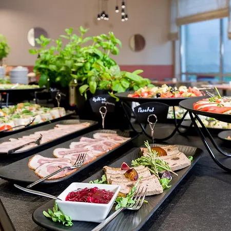 Hotel Victor Pruszków DeSilva 3* Pruszków