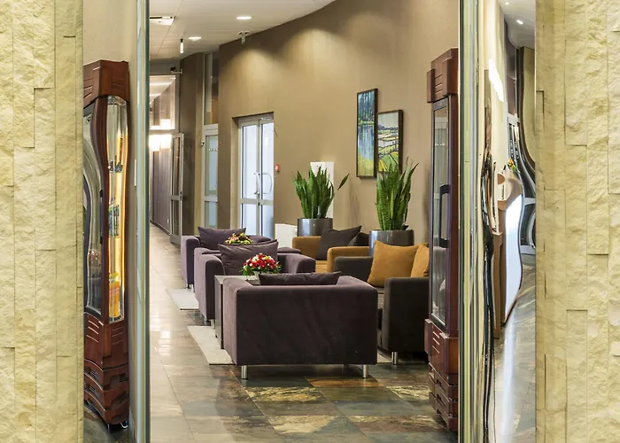 Victor Desilva Hotel