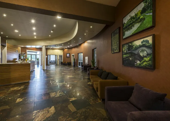 Victor Desilva Hotel 3*